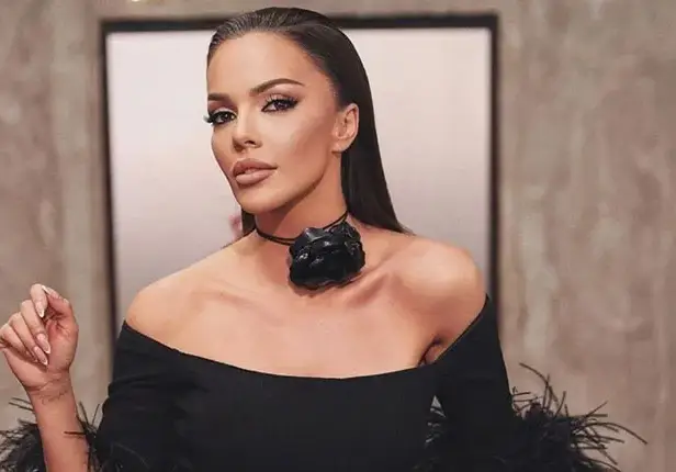 Галена спира да пее (Ковид ли тръшна пак певицата?)