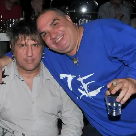 Иван Несторов-Амебата и Фънки останаха без канал