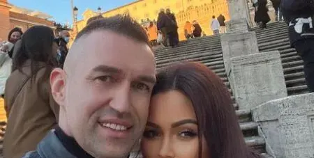 Камбуров на романтична ваканция! Голмайсторът заведе половинката си в Рим
