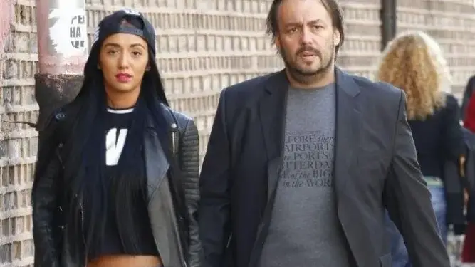 Люси и Ани Хоанг продават бизнеса си