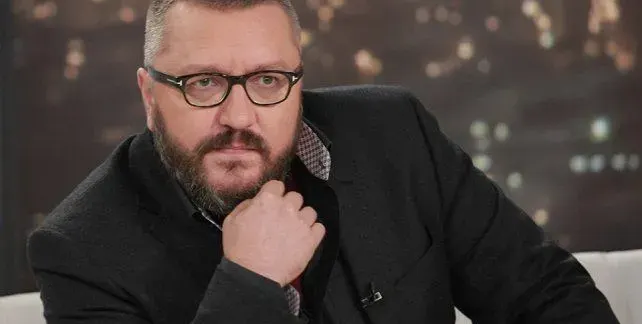 Мартин Карбовски е потомък на рицари-кръстоносци! Името на журналиста не е псевдоним, а забравена фамилия