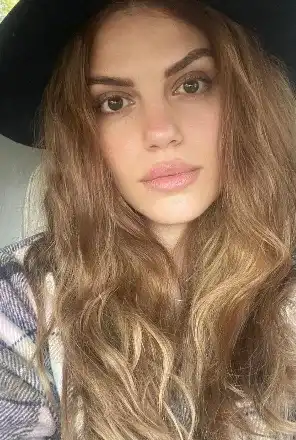 Михаела Филева без грим