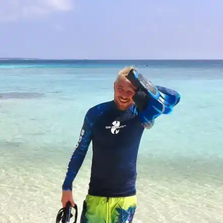 Миро щастлив, че 3 години не близва