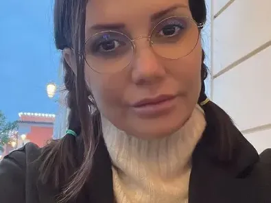 Младо гадже-милионер заведе Кали в Неапол