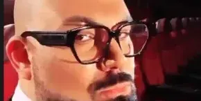 Мон Дьо си присадил коса