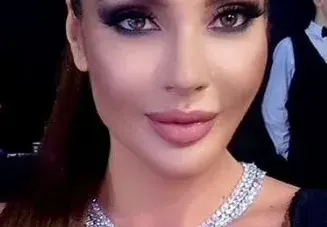 Наталия Гуркова закъса за пари, заработва като застраховател