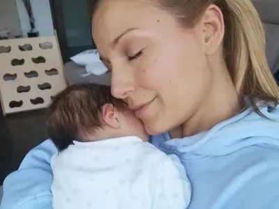 Николета Маданска  показа бебето Михаил (Първа снимка)