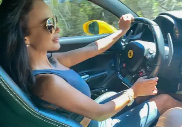 Отварачката харчи по 50 бона на месец, скоро ще фалира и поредния си банкомат