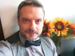 Петър Калчев  станал актьор  по обява