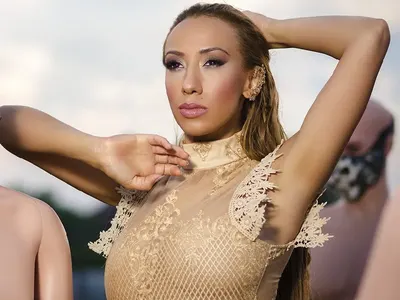 Певицата на Слави ражда през април