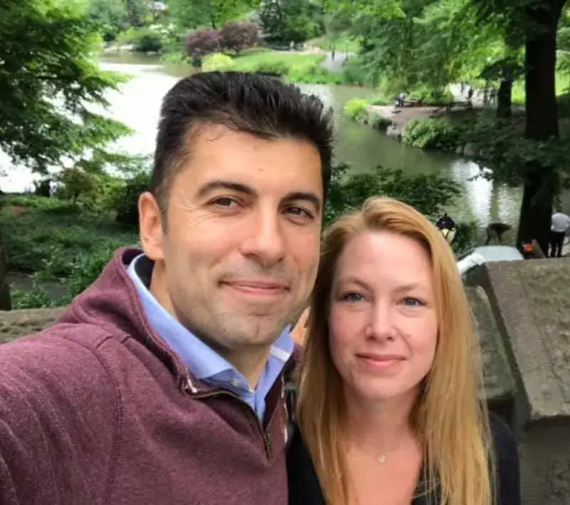 Премиершата се фризира в салона на звездите! Линда подари боядисване на щерка си