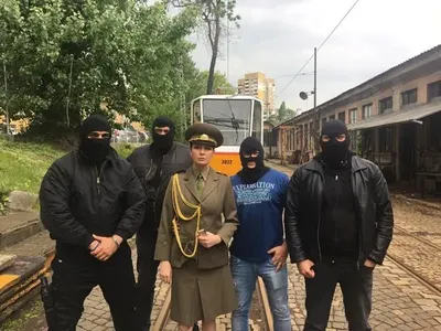 Пробив в Русия! Нашата Жени влезе в мокрите сънища на братушките (Снимки)