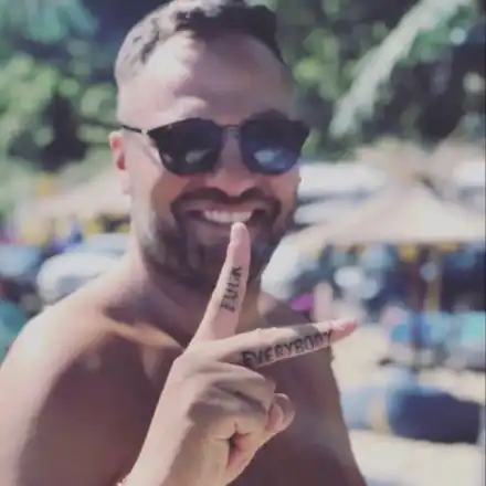 Разследват бившия на Азис -  Боби за блудство с малолетни, сводничество и продажба на забранени вещества (СНИМКИ)