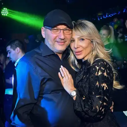 Шеф Манчев и новата му изгора - чалга маниаци