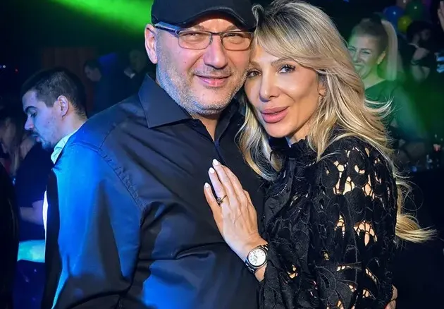 Шеф Манчев и новата му изгора - чалга маниаци
