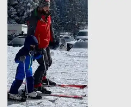 Синът на Джена с първо спускане със ски