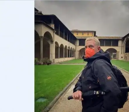 Вергов се изруси