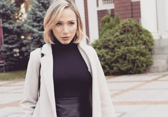 Внучката на Тодор Колев в кабаре
