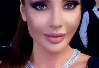 Наталия Гуркова закъса за пари, заработва като застраховател
