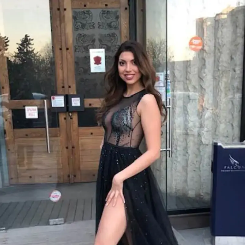 20-годишна красавица ни представя на „Мис Топ модел“ в Египет