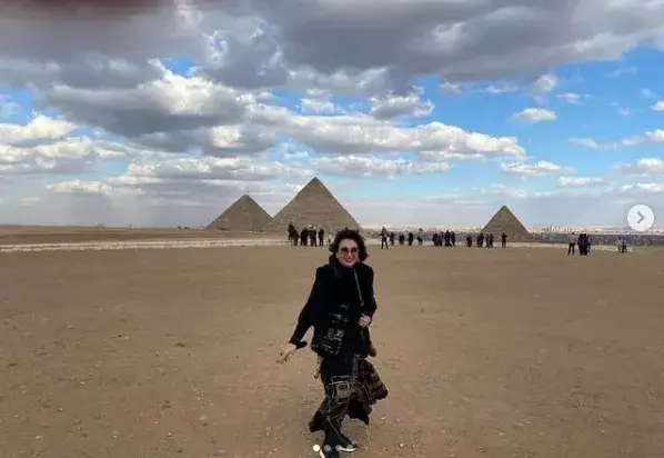 Данчето Христова се кефи на пустинята