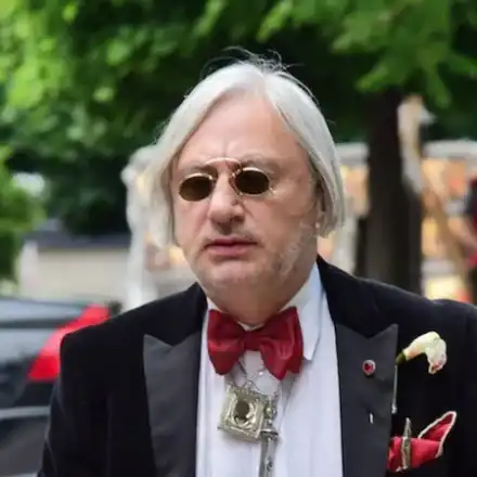 Денди пребит при грабеж, има сериозна опасност за живота му