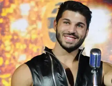 Фики Стораро се завърна в залата! Фолк певецът пак ще отслабва