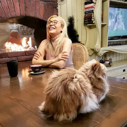 Гала не ще да се ваксинира, но не била нтиваксърка