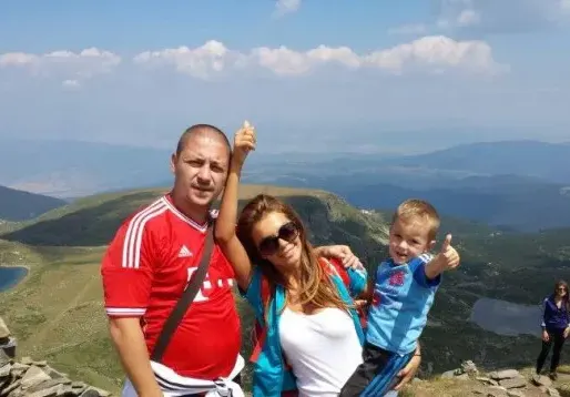 Галена се пуска по пързалката
