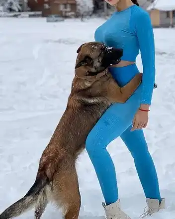 Куче гушка Райна (Снимки)