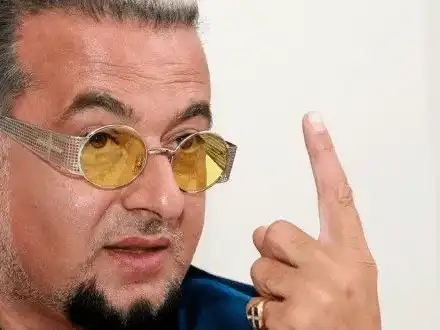 Лорд Евгени Минчев: Сашо Кадиев облечен като за едно  евро, Яна Маринова иска да прилича на съветска стюардеса и още + СНИМКИ