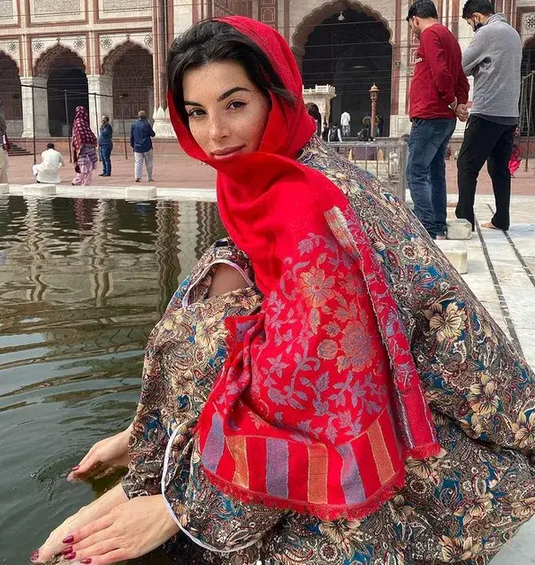 Мегз се хвали: Сбъдвам мечтите си в Индия