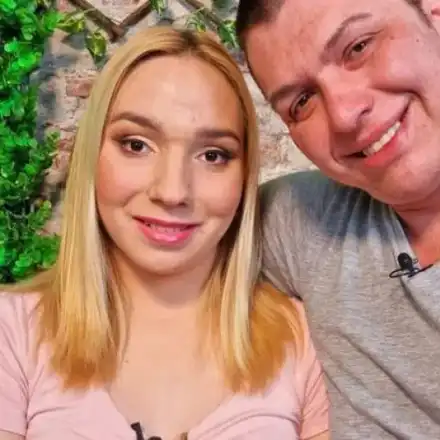 Мелиса и Емили: Заплашват ни със смърт!