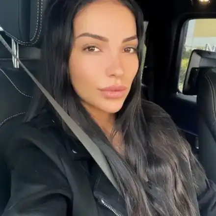 Мис Силикон ’21 стана двойничка на Шаде (ФОТО)