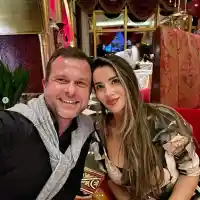 Ненчо качи гаджето на камила