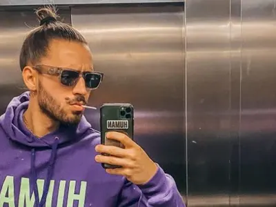 Папи Ханс спря цигарите