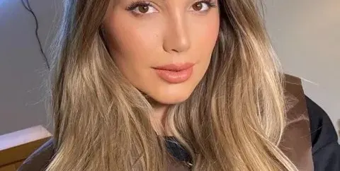 След развода: Алекс оставя Петканов гол като пушка!