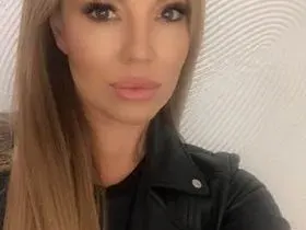 След развода с Косьо Филипов: Божана Филипова става писателка