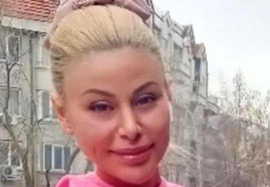 Светлана Гущерова сияе, чака трето дете!