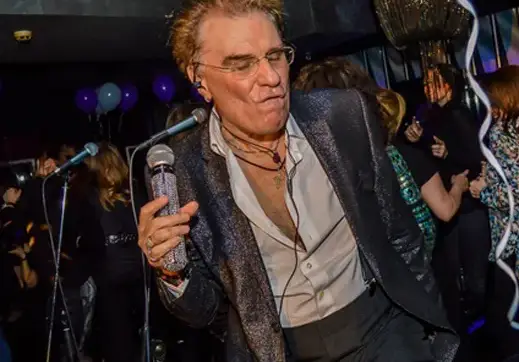 Васил Найденов  пуска майстори  вкъщи след  ковид тест