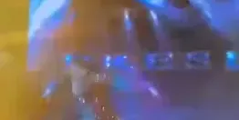 Преслава се преби на сцената