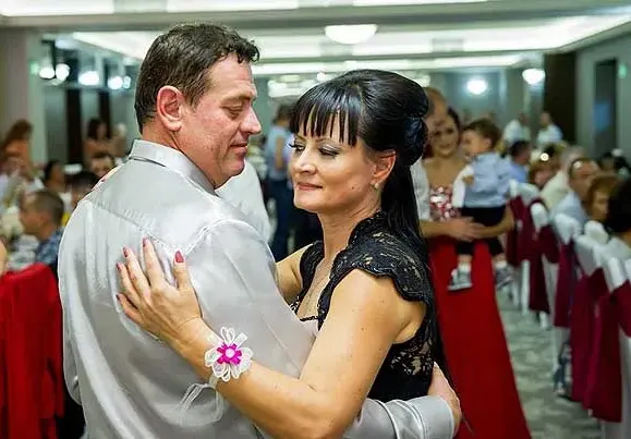 Съпругът на Севдалина Спасова: Не е била в кома, изписват я до дни!