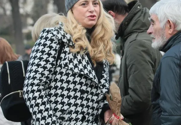 Ваня Щерева стана двойна