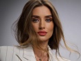 Саня Борисова запали мрежата с горещи СНИМКИ от ваната