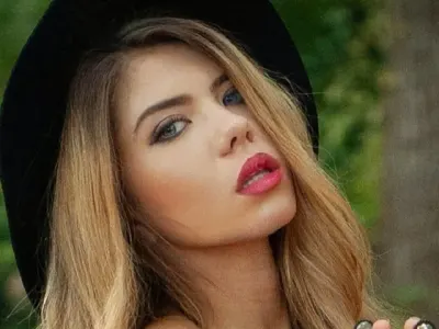 Актрисата Анастасия Левордашка: След снимки останах без дрехи на полето! Мъж на кон си изкарал акъла