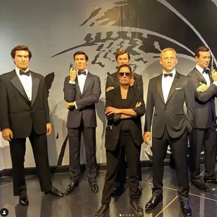 Алекс Сърчаджиева пусна корем