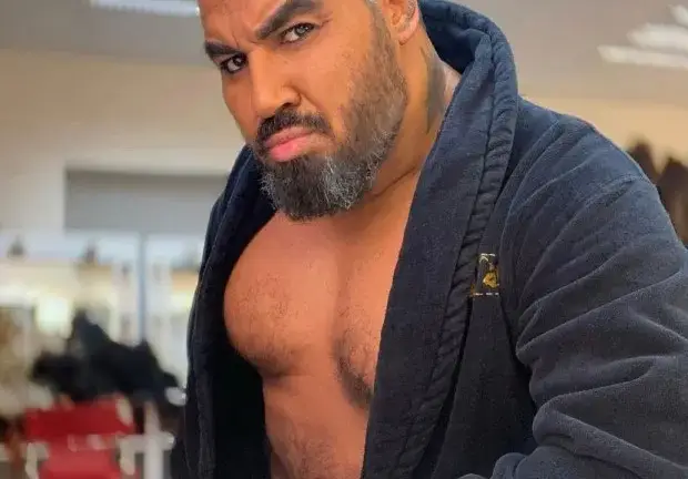 Азис пак изсмука шкембето