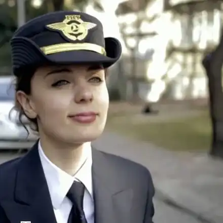 Бг пилотката на най-големия самолет стана майка