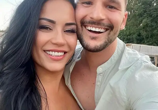 Бившата жена на Сашо Кадиев вече се гушка с друг