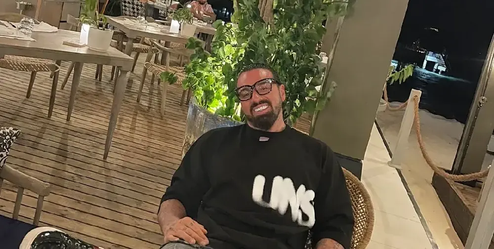 Благо Джизъса избяга в Азия! С новата си изгора наеха луксозна къща за 2500 евро на месец